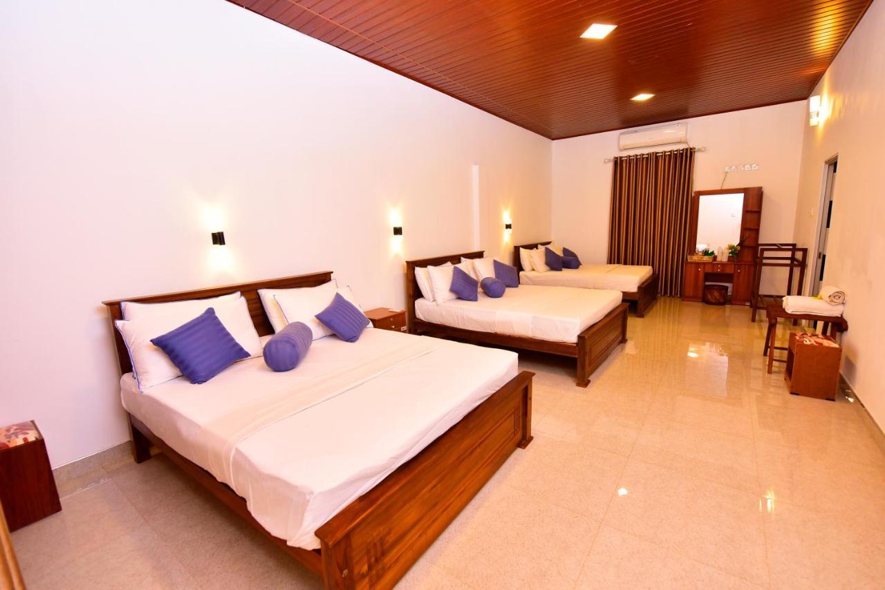 Ariya Rest & Ayurveda Spa Полоннарува Экстерьер фото