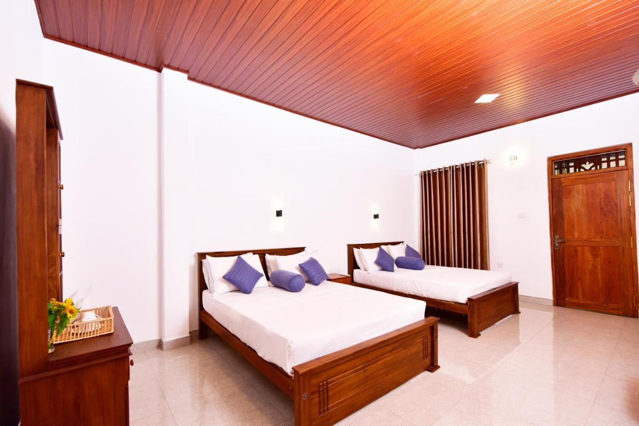 Ariya Rest & Ayurveda Spa Полоннарува Экстерьер фото